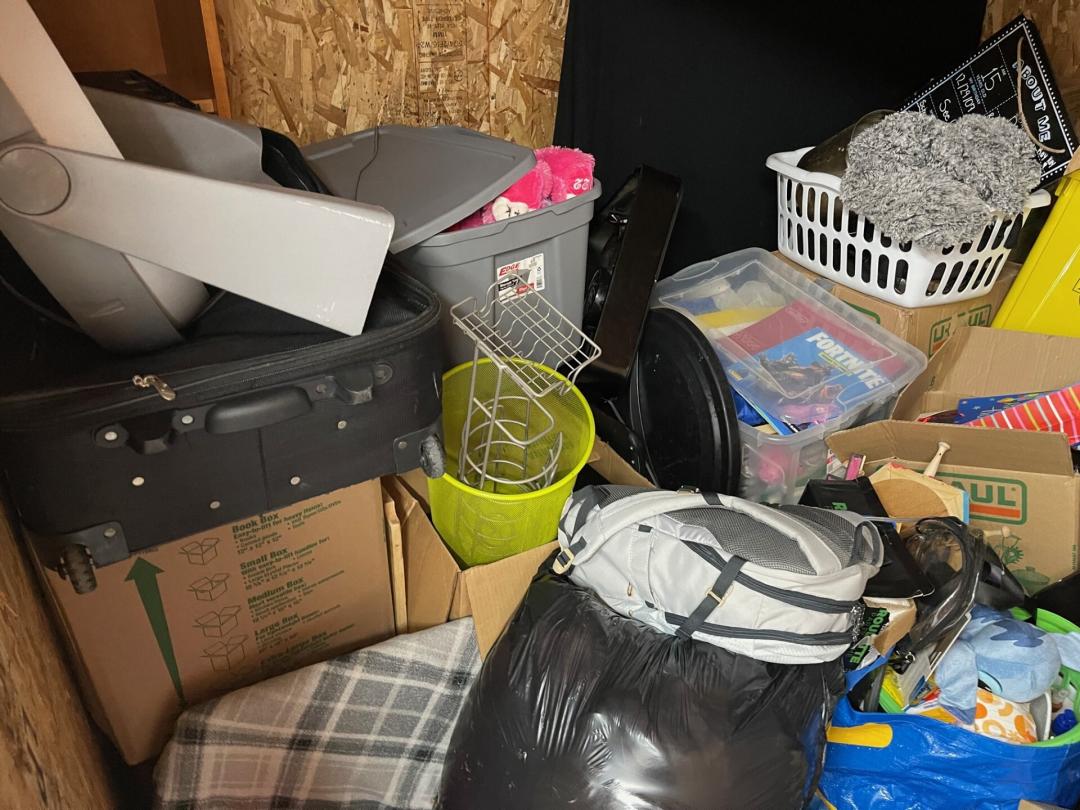 Storage Auction in Johnson City, NY at UHaul Moving & Storage Of Johnson City ends on 8th